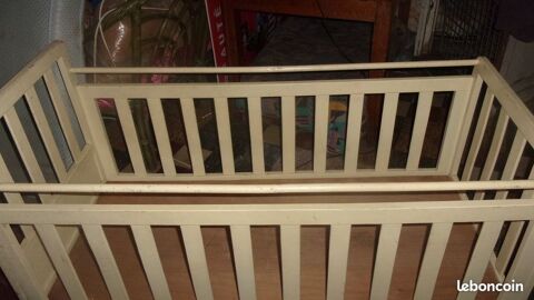 Lit barreaux bébé / enfant 55 Fresnes-sur-Escaut (59)