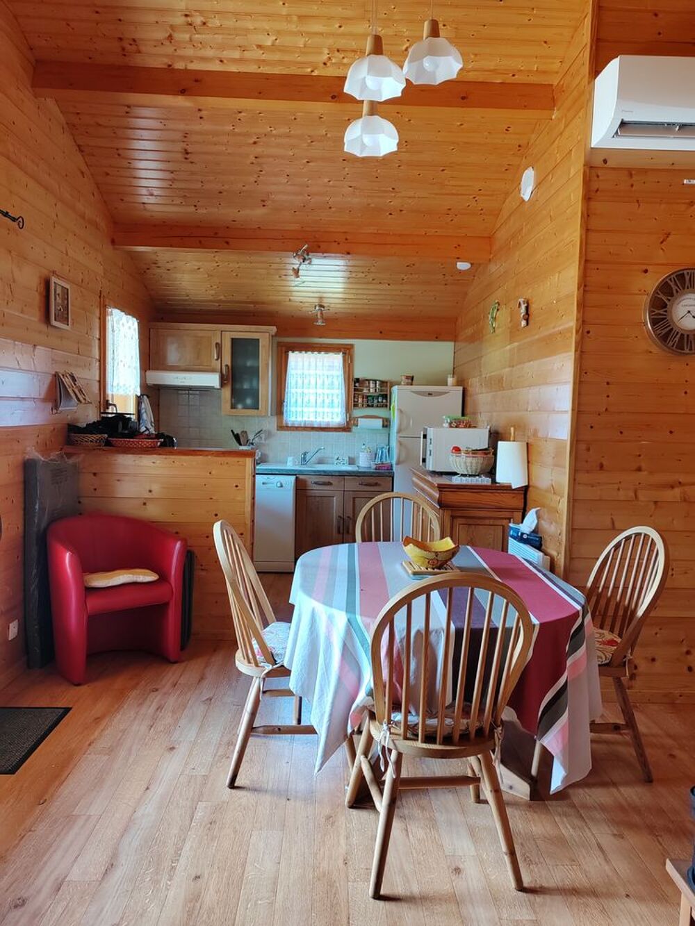   Joli chalet au coeur de la nature Midi-Pyrénées, Fougax-et-Barrineuf (09300)