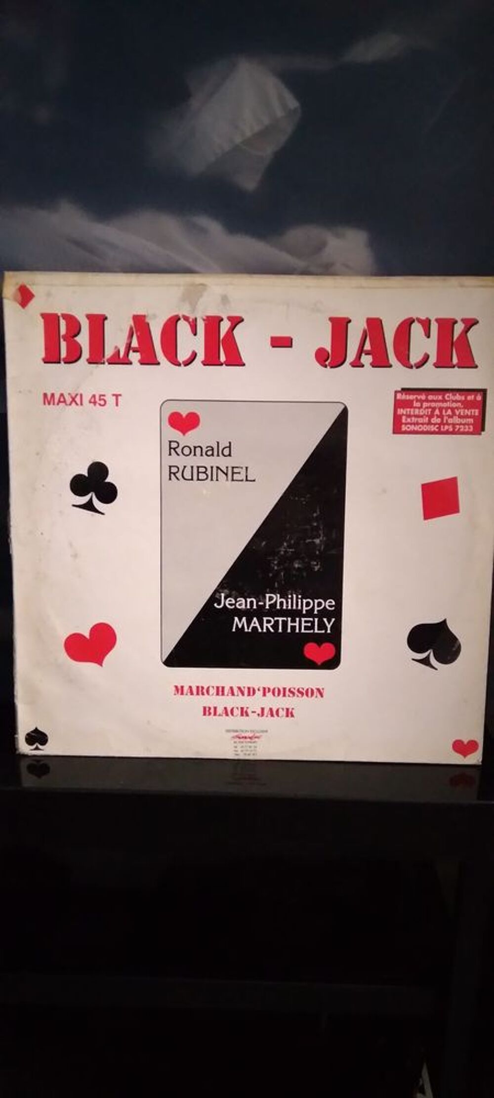 UN ALBUM DE MUSIQUE TROPICALE VINTAGE CD et vinyles