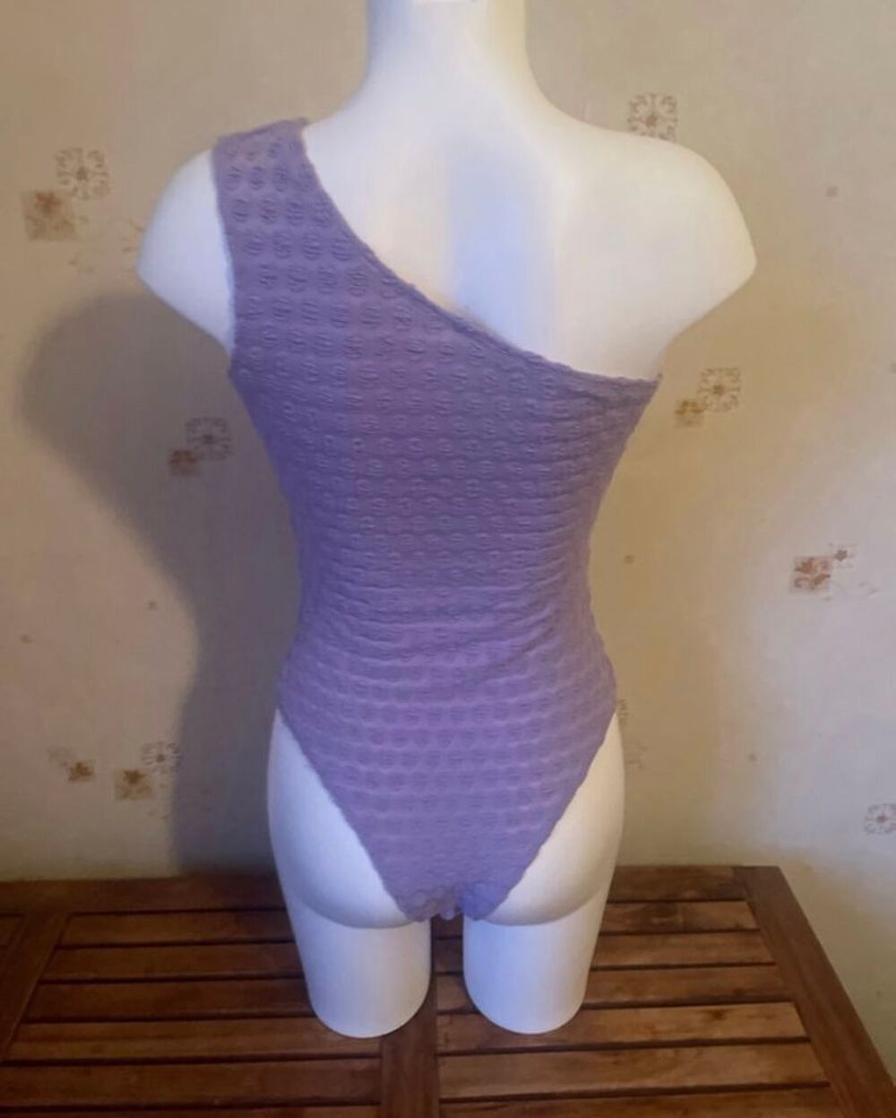 Body extensible Shein taille 38 Vêtements