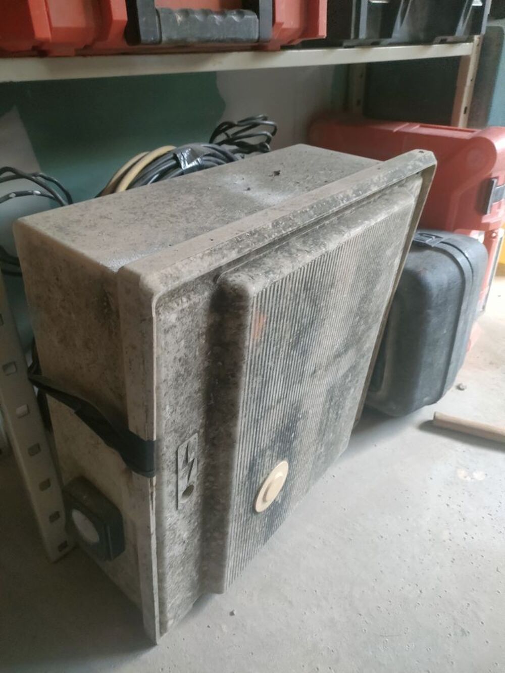 Compteur provisoire chantier triphas&eacute; Bricolage