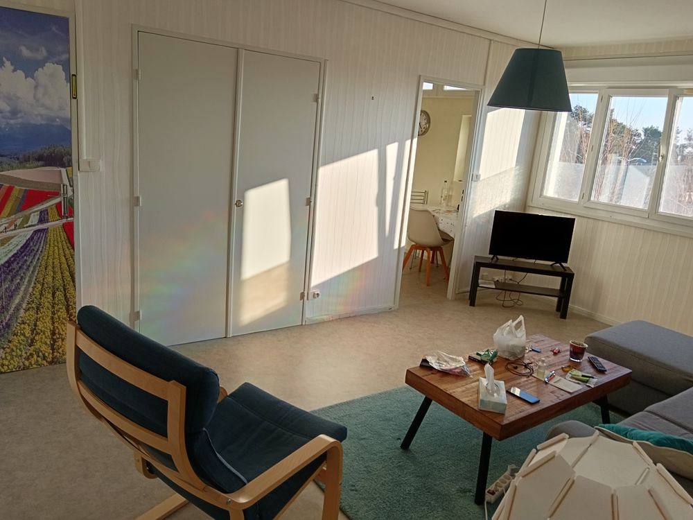 Location Appartement F3 plein sud, lumineux, refait à  neuf Grand-charmont