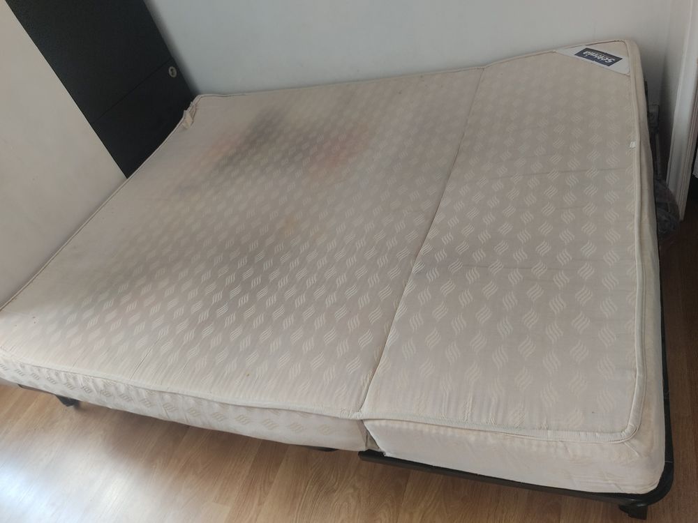 matelas mousse - Tenue ferme - 160x200 - 75€ Meubles