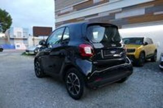 ForTwo Fortwo Coup&eacute; 1.0 61 ch Pure 2015 occasion 13600 La Ciotat