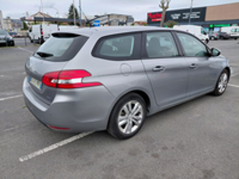 308 SW 1.6 BlueHDi 120ch S&S BVM6 Business 2014 occasion 78800 Houilles