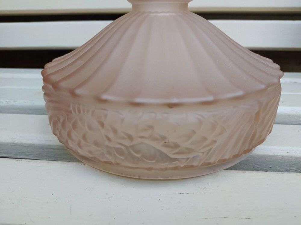 Suspension Verre Rose D&eacute;cor Pomme de Pins Art D&eacute;co 