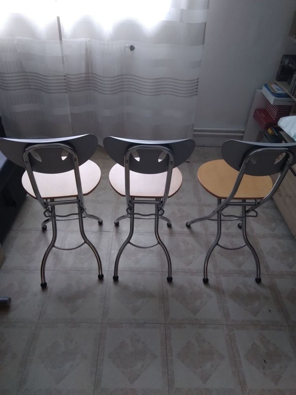 CHAISES PLIANTES Meubles