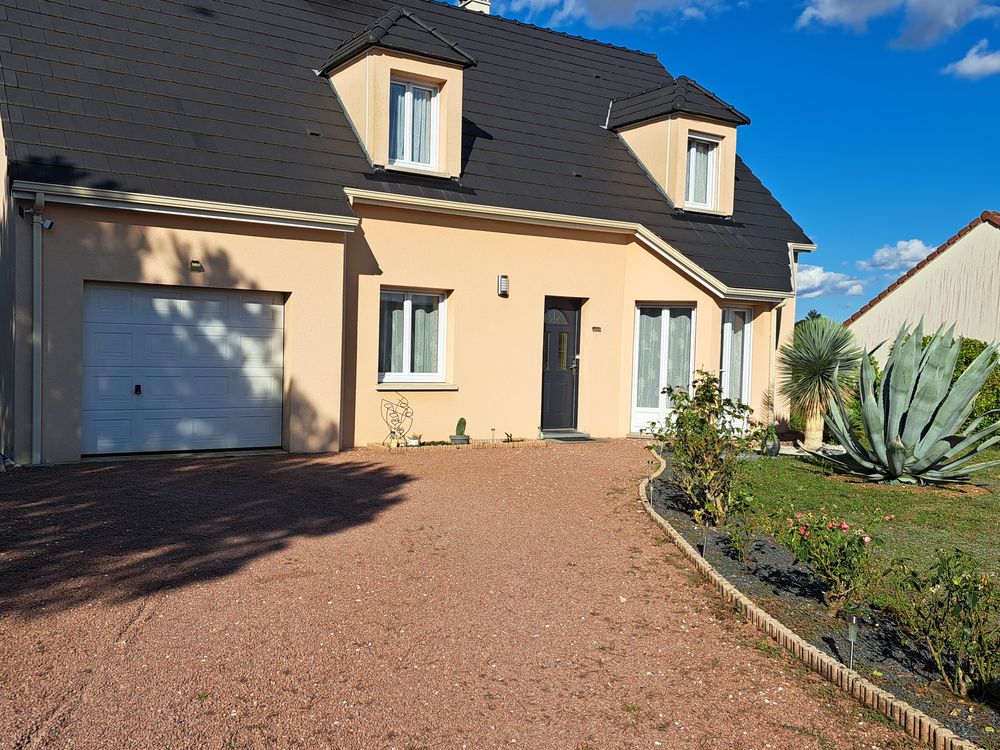 Vente Maison Maison de 125 m2 à FUSSY 18 Fussy