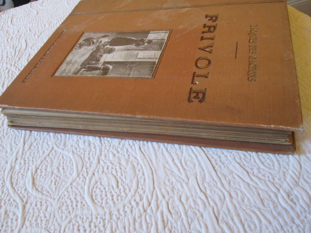 Livre ancien Frivole prix d'&eacute;cole (Jacques Des Gachons) 