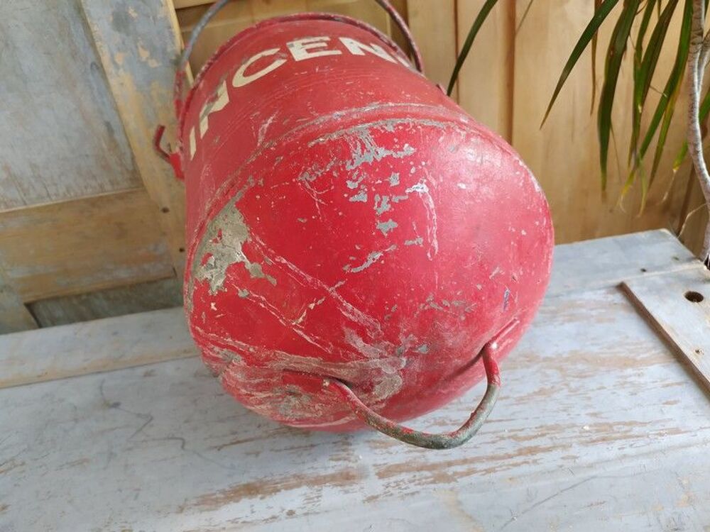Ancien Seau Incendie Pompier Collection D&eacute;co Industrielle 