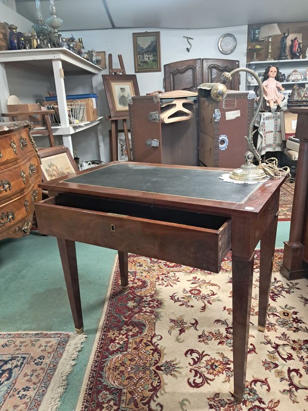 Bureau ancien en acajou Meubles