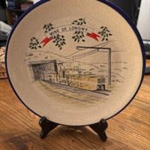 assiette émaux de Longwy Hettange-Grande (57)