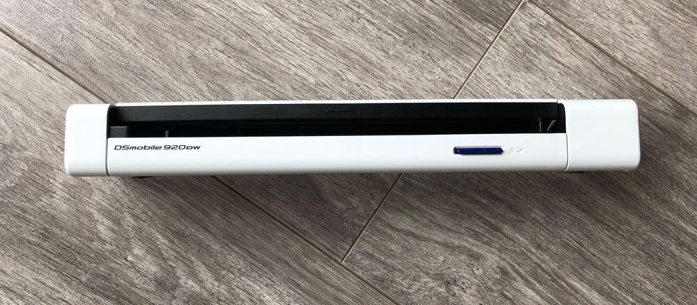 Scanner mobile Brother &agrave; d&eacute;filement recto-verso Wifi ds mobi Matériel informatique