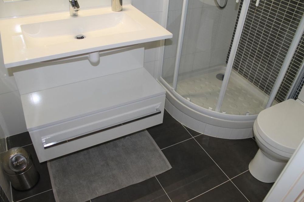 Location Appartement lumineux 2 pièces de 38m² au 3ème étage  Vénissieux