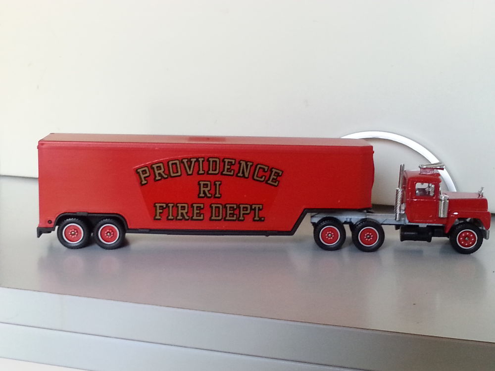 Miniature Pompier - N&deg; 571
