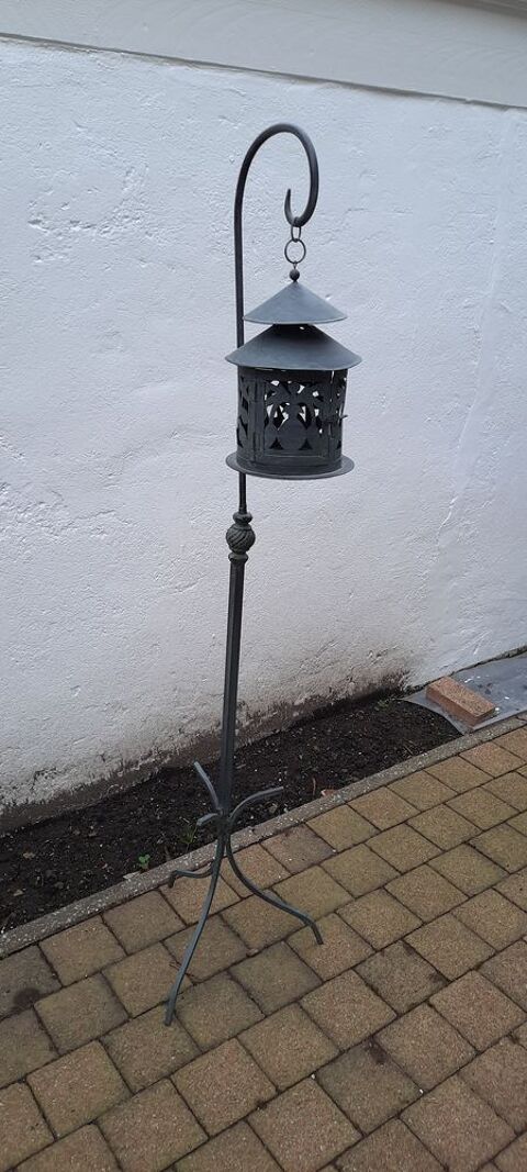 Bougie sur tr�pied 30 Wattrelos (59)