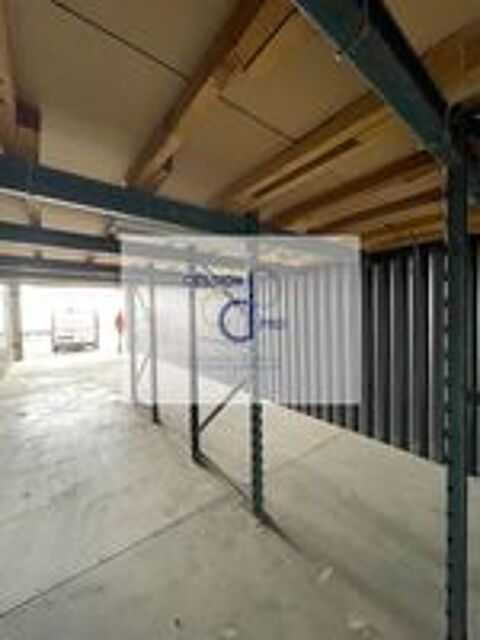   ENTREPÔT INDUSTRIEL 72 M² PROCHE TOUT EQUIPE, PROCHE GARE TGV MANDUEL 