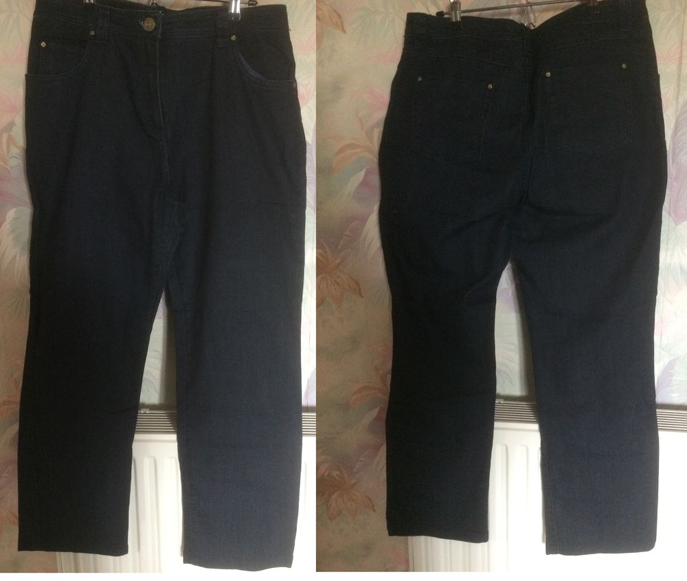 lot de 3 jeans femme taille 48 EMMA PERNELLE 
Vêtements