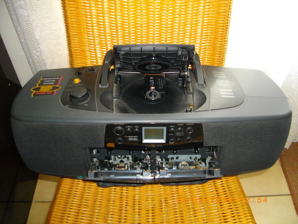 RADIO/DOUBLE CASSETTES/CD VINTAGE (A REVISER) Audio et hifi