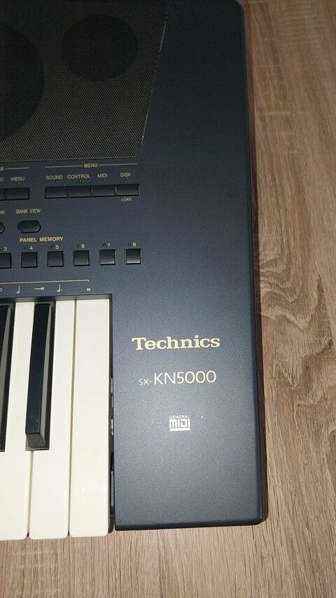 Clavier Technics SX-KN5000 superbe etat 0 Chuzelles (38)