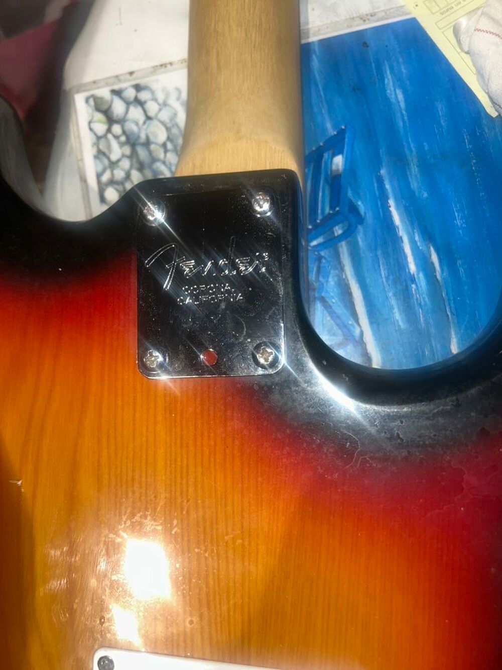 Mod&egrave;le : Fender American Deluxe Stratocaster (Made in USA - Audio et hifi