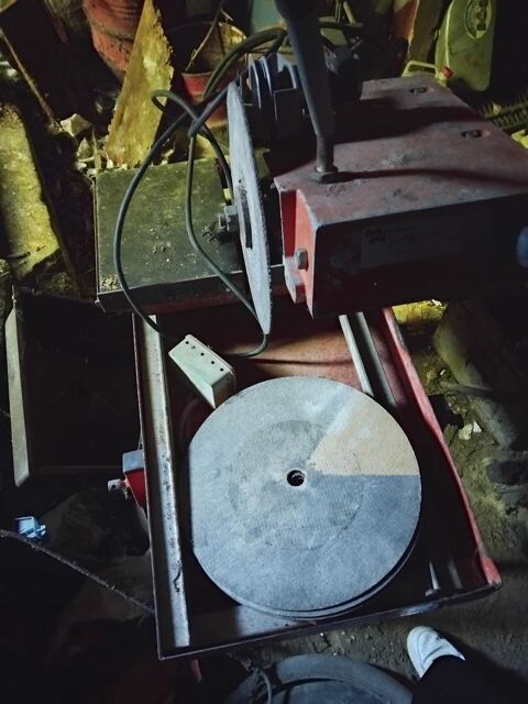 Disqueuse a briques.carrelage 160 Samois-sur-Seine (77)