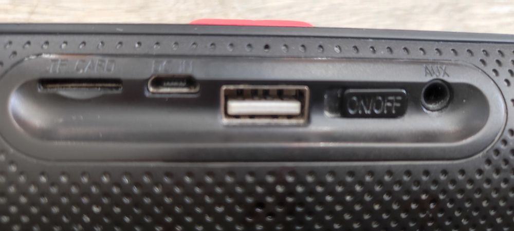 Enceintes sans fil Bluetooth portables MNBY-18 avec chargeur Audio et hifi