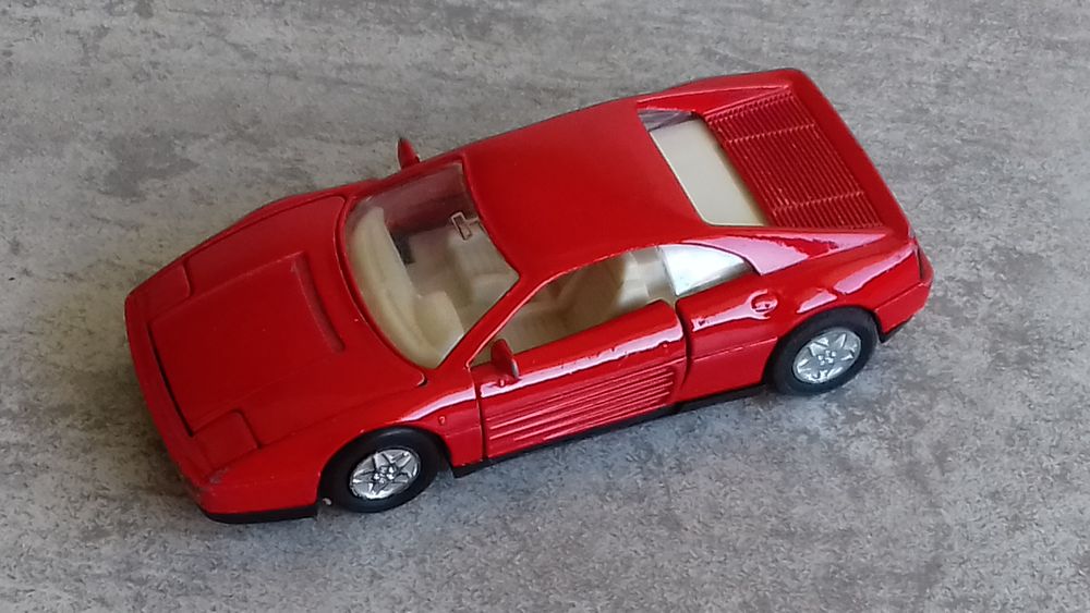 Ferrari 348 TB 1/36e 