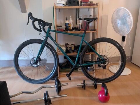 V�lo gravel Genesis croix de fer 40  2500 Villeneuve-sur-Lot (47)