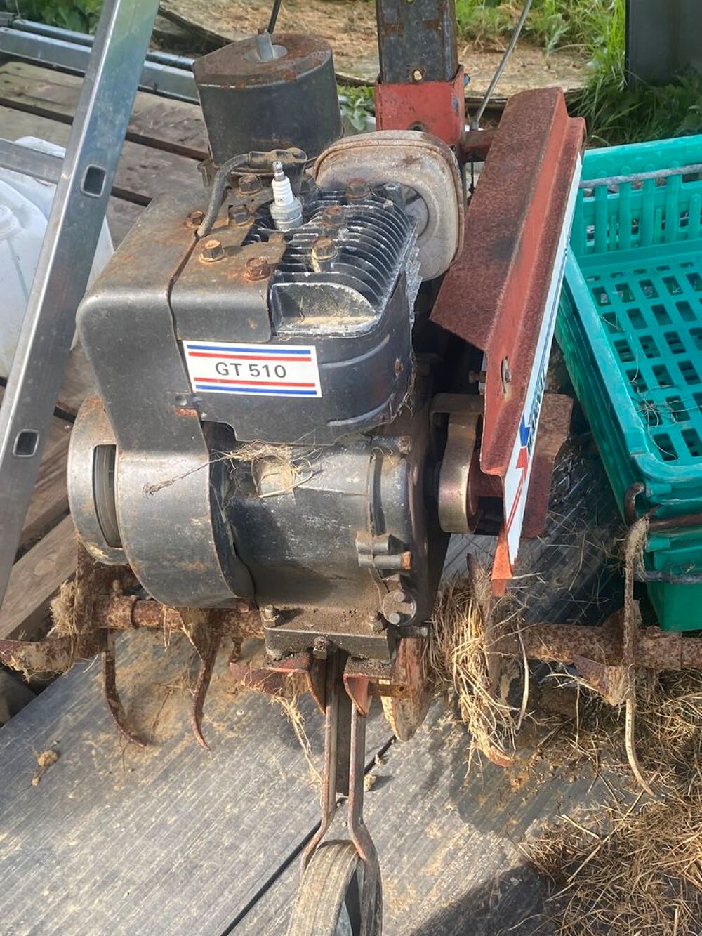 moto culteur briggs strattonn5 hp Jardin