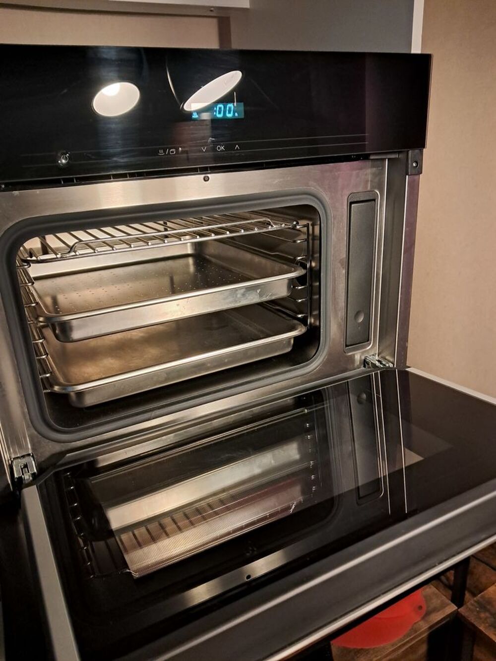 Four encastrable vapeur MIELE DG 2740 Inox/CleanSteel Electroménager