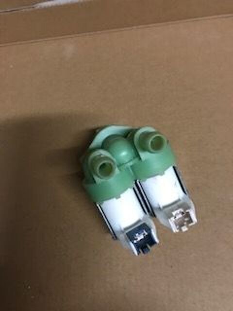 Pompes lave linge Candy 15 Walincourt-Selvigny (59)