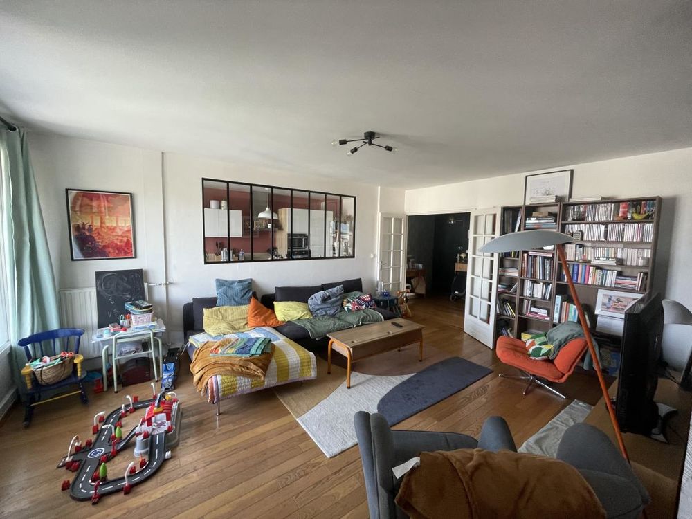 Vente Appartement appartement 4 pièces avec balcon et garage Reims