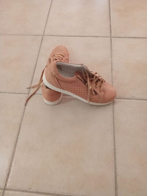 Je vends 10 Bellefontaine (97)