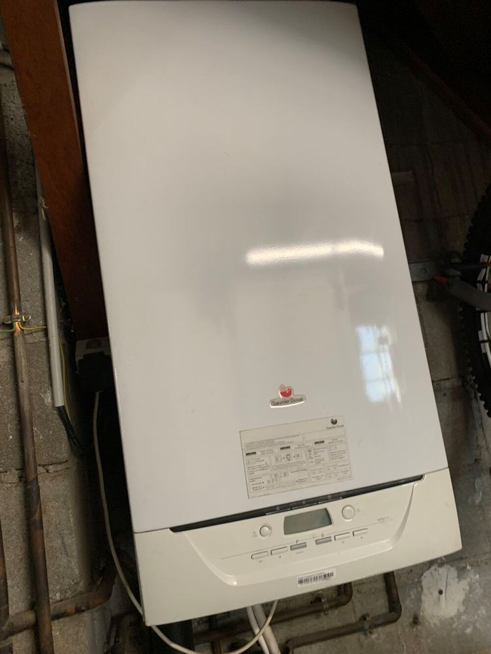 Chaudi&egrave;re saunier duval entretenu par un plombier Electroménager