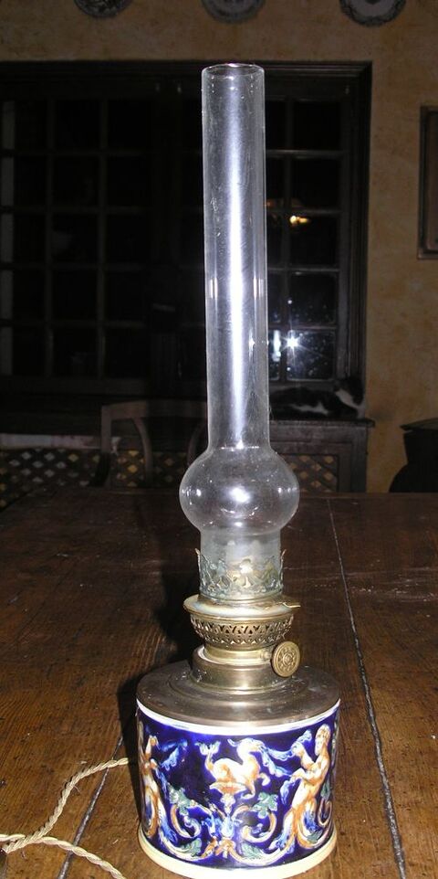 lampe en fa�ence de Gien 150 Les Essarts-le-Roi (78)