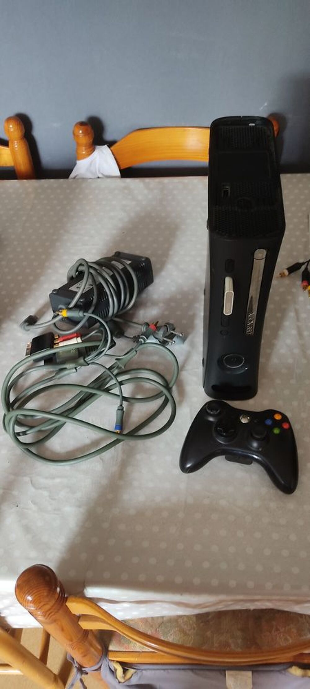 Console ensemble ou s&eacute;par&eacute;ment Consoles et jeux vidéos