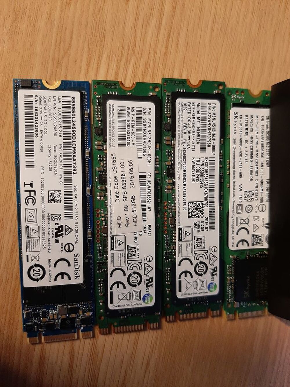 DISQUES DURS SSD NVME et M2 DE 512 GO LOT ET UNITE DIFFERENT Matériel informatique