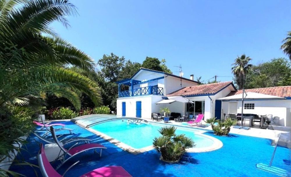 Maison 6 pièces 170 m² · à Saint-Pierre-d'Irube · 170 m² · 960 000 €