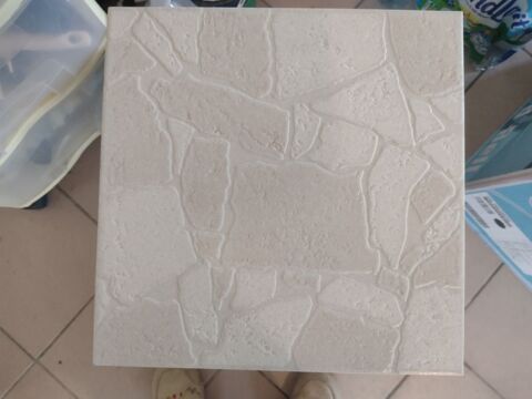 Lot Carrelage pour ext�rieurs 50 Noyant (49)