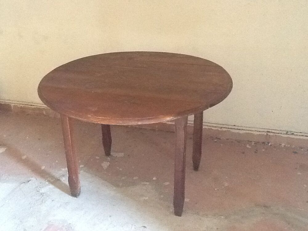 Table en bois vintage Meubles