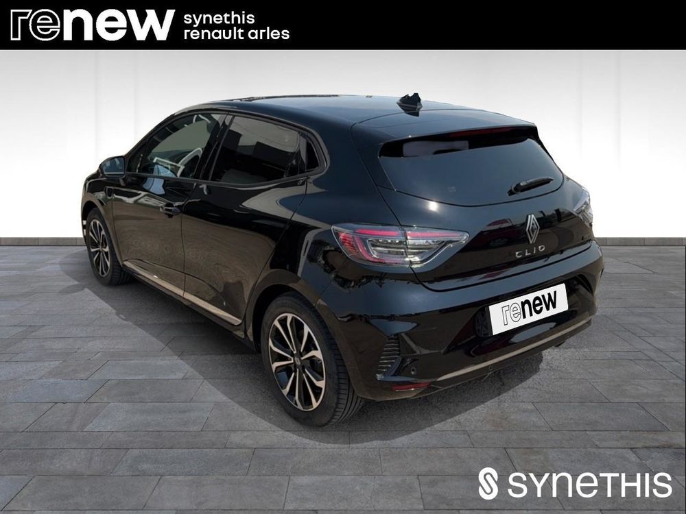 Clio V Clio E-Tech full hybrid 145 ch GSR2 Techno 2025 occasion 13200 Arles