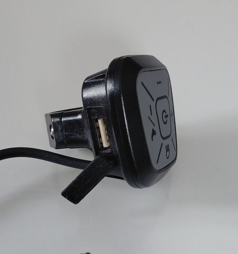 Compteur v&eacute;lo avec USB Vélos