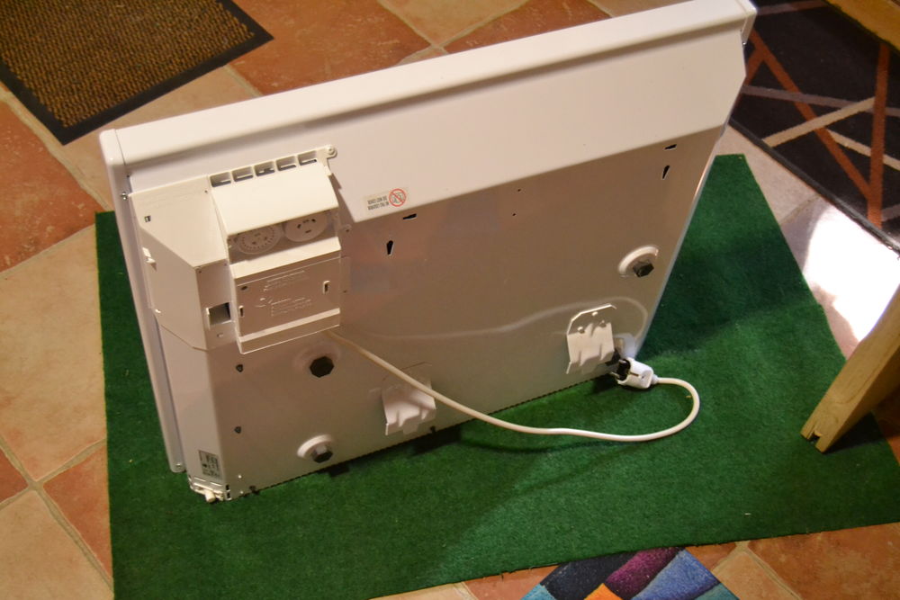 Radiateur en fonte active comme neuf 1000Watts Electroménager