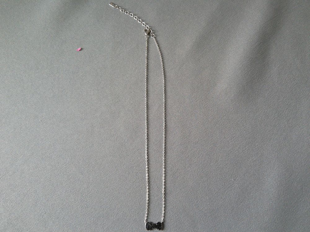 Collier Argent
Bijoux et montres