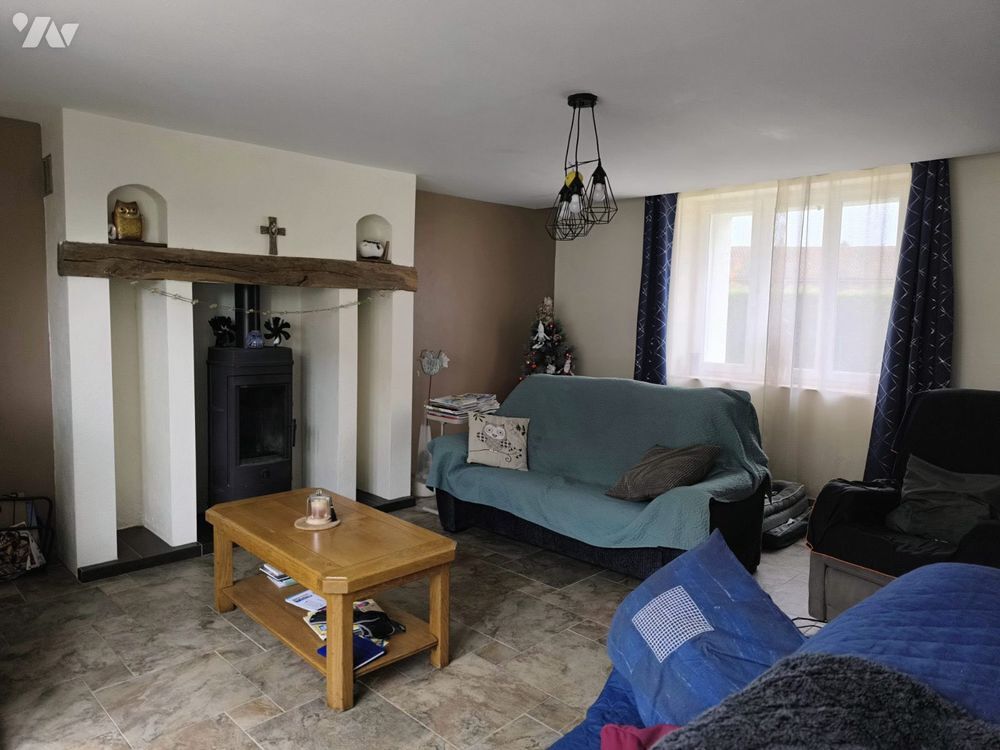 Vente Maison maison dans petit village des Deux Sèvres Caunay