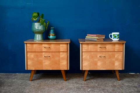 Paire de chevets ou tables de nuit pieds compas vintage 260 Wintzenheim (68)