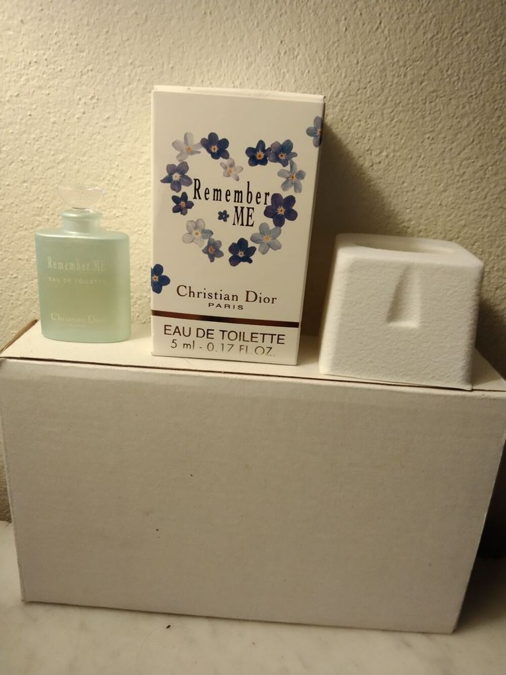 Rare miniature parfum &Eacute;dition Limit&eacute;e
