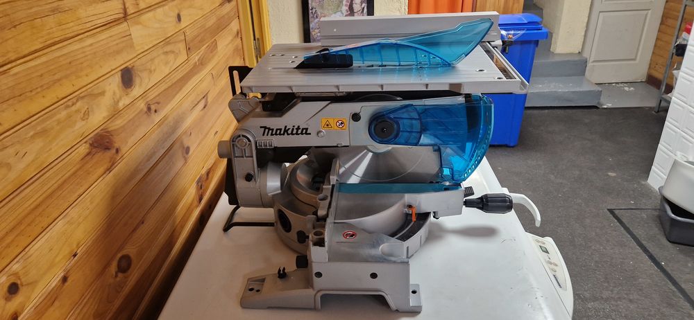 Scie &agrave; onglets MAKITA LH1201FL - NEUVE - Bricolage