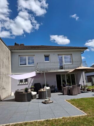  Maison à vendre 8 pièces 207 m²